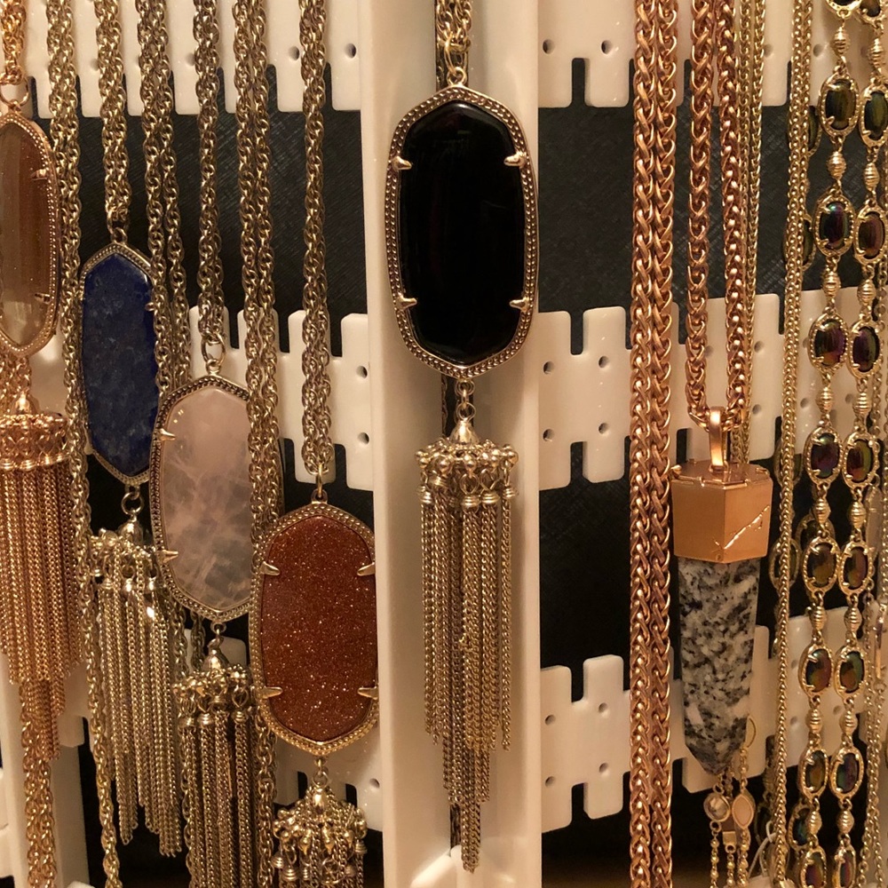 SOLD!KS Rayne in Black with Gold✨